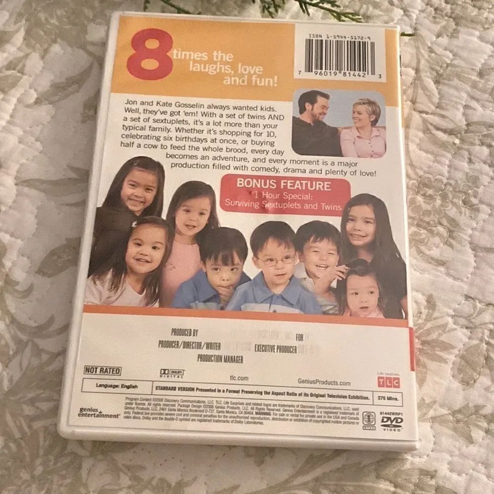 Jon & Kate Plus 8 Seasons 1&2 - Picture 2 of 4